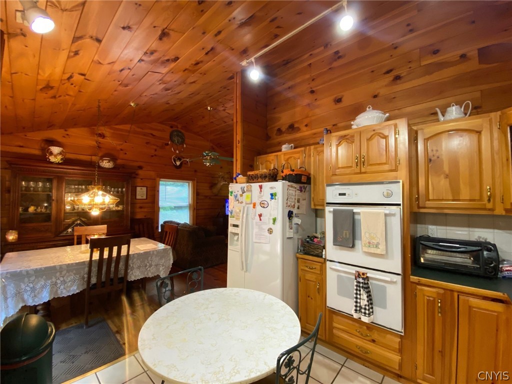 312 Mcclure Road Stratford, NY 13470 - Photo 11 of 34 Gallery Image 11
