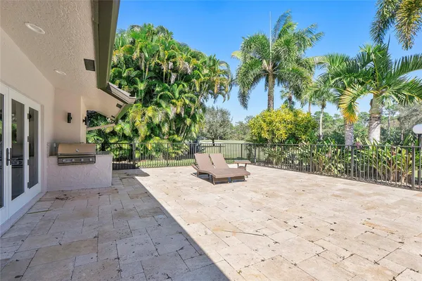 $1,599,999 | 10630 Boca Woods Lane, Boca Raton, FL 33428