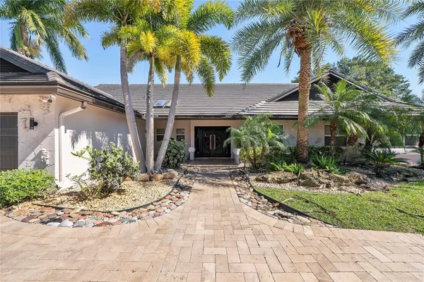 $1,599,999 | 10630 Boca Woods Lane, Boca Raton, FL 33428