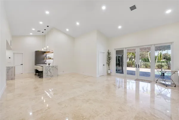 $1,599,999 | 10630 Boca Woods Lane, Boca Raton, FL 33428