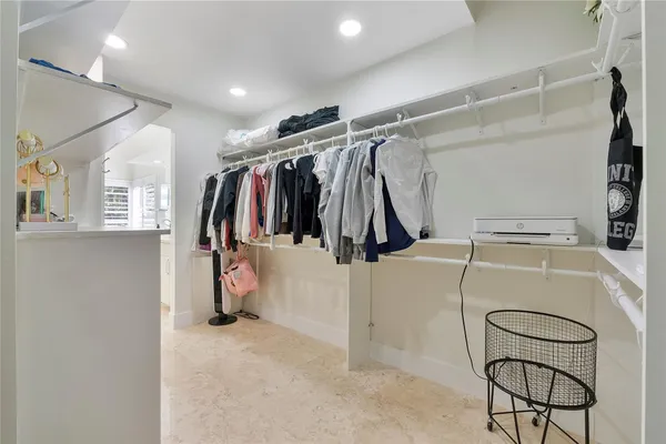$1,599,999 | 10630 Boca Woods Lane, Boca Raton, FL 33428