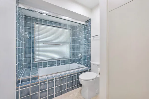 $1,599,999 | 10630 Boca Woods Lane, Boca Raton, FL 33428