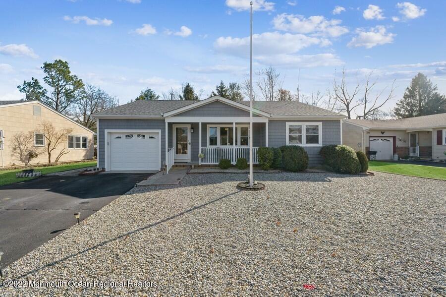 01_109GeorgetownRoad_57_FrontView_LowRes