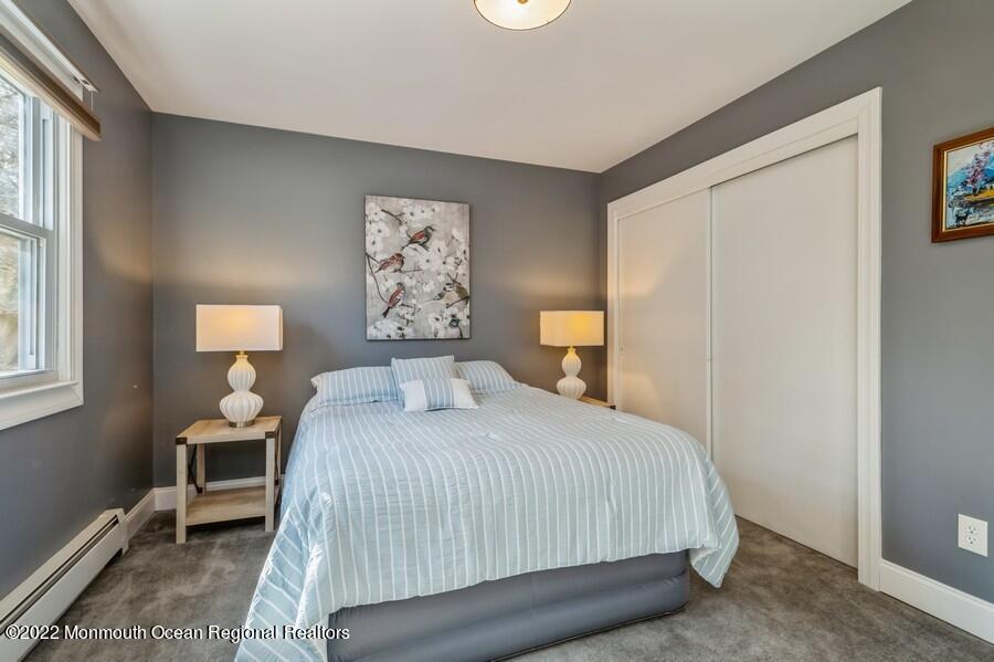 109 Georgetown Road Toms River, NJ 08757 - Photo 17 of 21 17_109GeorgetownRoad_153001_2ndBedroom_L