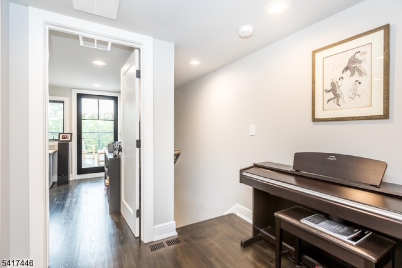 45 Ocean Street, Unit B Millburn, NJ 07041 - Photo 20 of 25