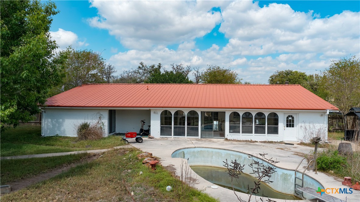 27 Schaefer Road Victoria, TX 77905 - Photo 5 of 48