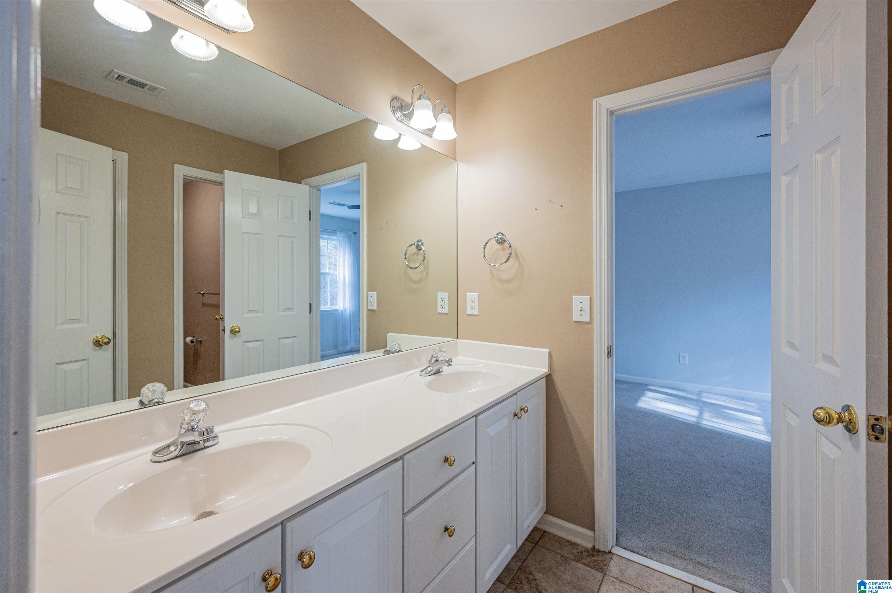 1838 Parkside Circle Birmingham, AL 35209 - Photo 32 of 41