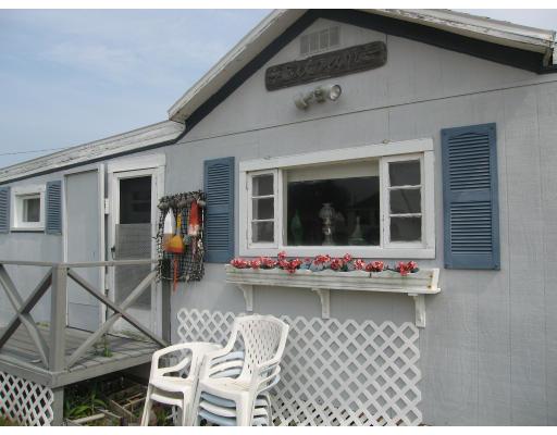 22 Point Street Fairhaven, MA 02719 - Photo 3 of 14 Gallery Image 3