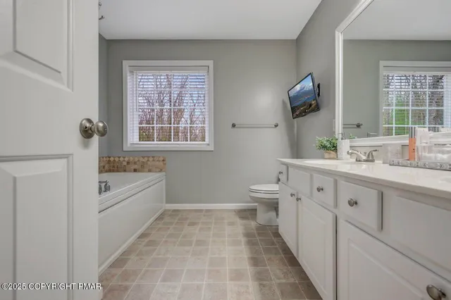 $624,800 | 2512 Valley View Acres Road, Stroudsburg, PA 18360