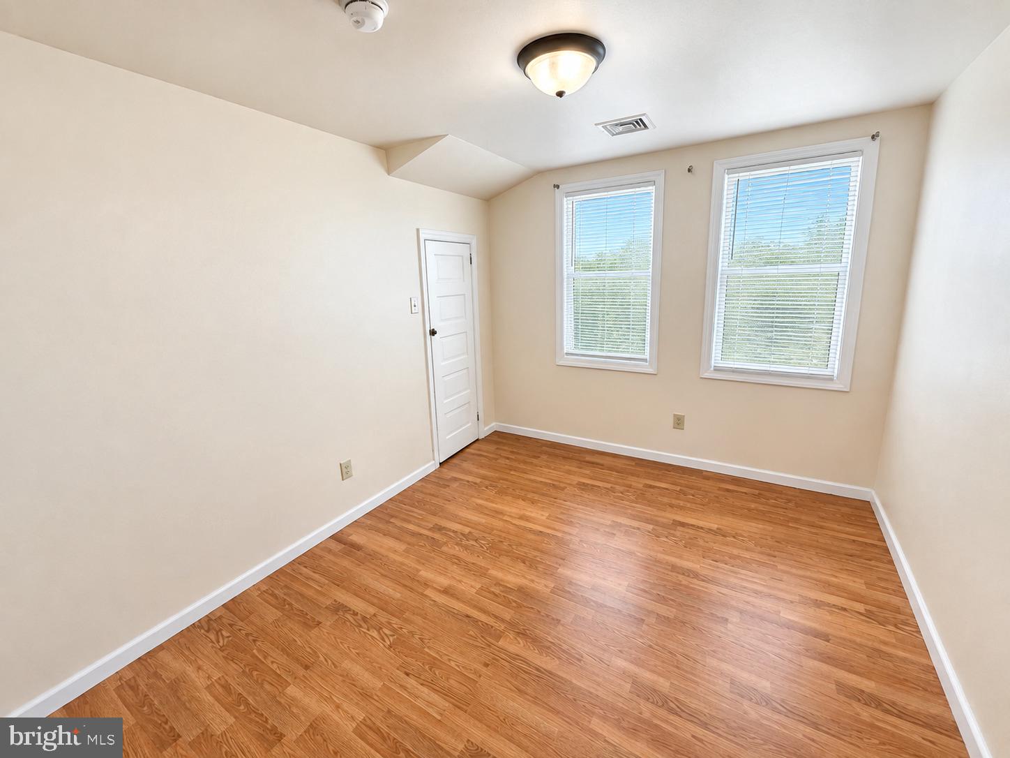 1501 River Road Cinnaminson, NJ 08077 - Photo 11 of 16 Gallery Image 11