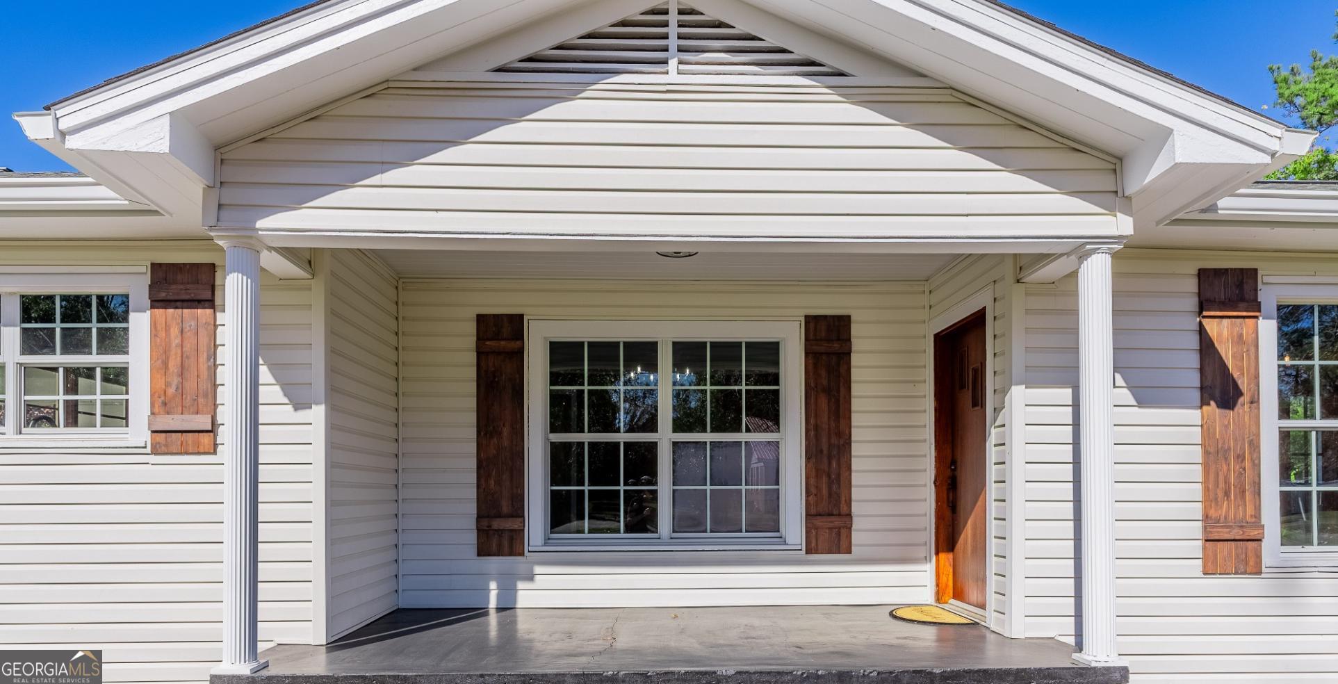 322 McGregor Street Blackshear, GA 31516 - Photo 1 of 30 a view of a entryway door of the house