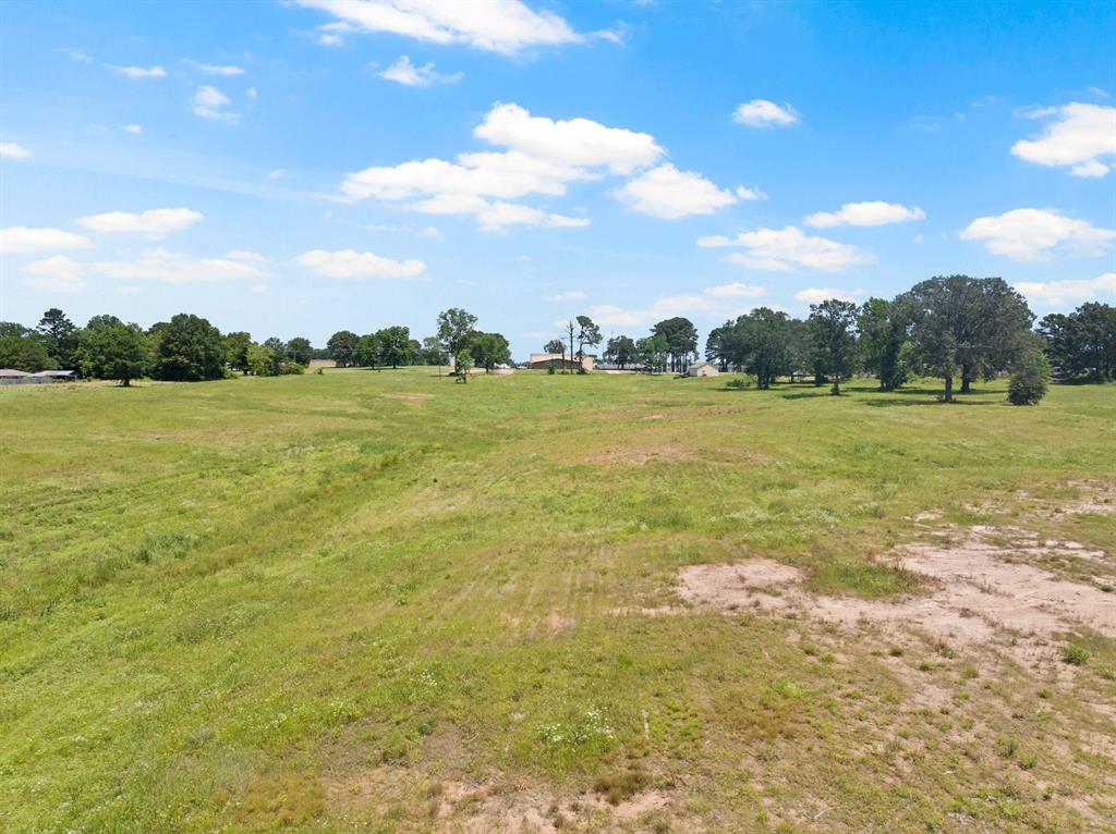 30 West Interstate 30 Service Road Mount Pleasant, TX 75455 - Photo 12 of 22 a view of an ocean and a city