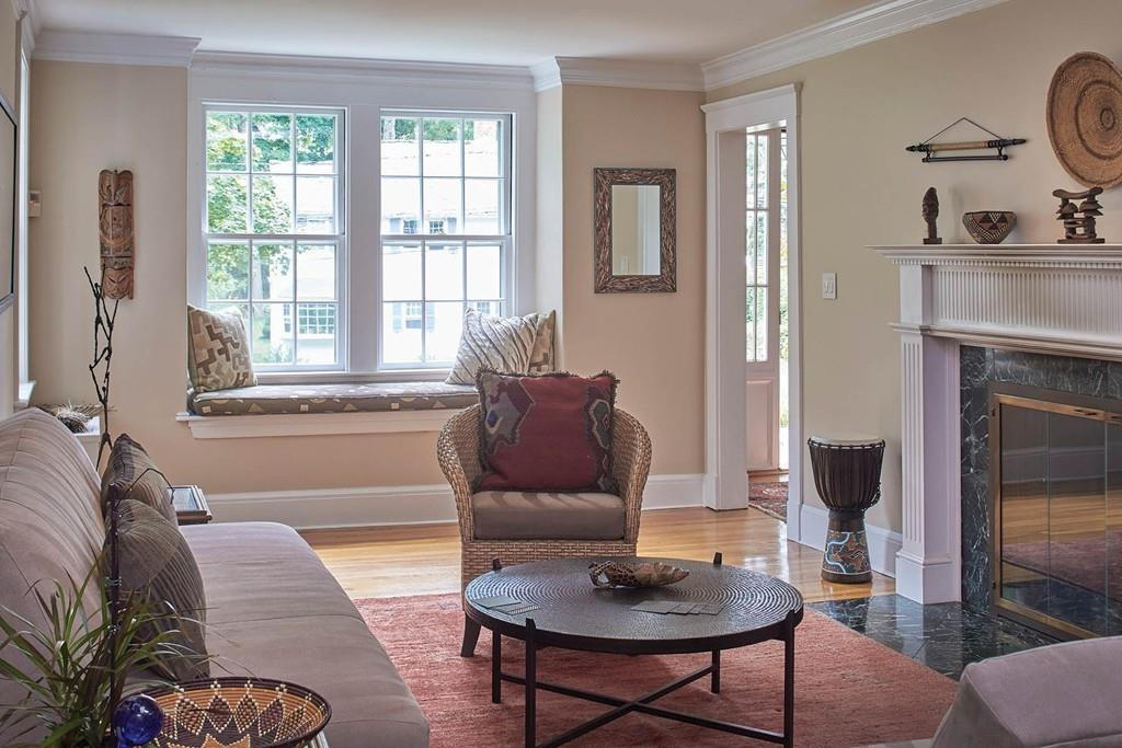48 Wilde Road Newton, MA 02468 - Photo 3 of 14