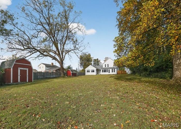 3204 Fee Fee Road Bridgeton, MO 63044 - Photo 3 of 23 Gallery Image 3