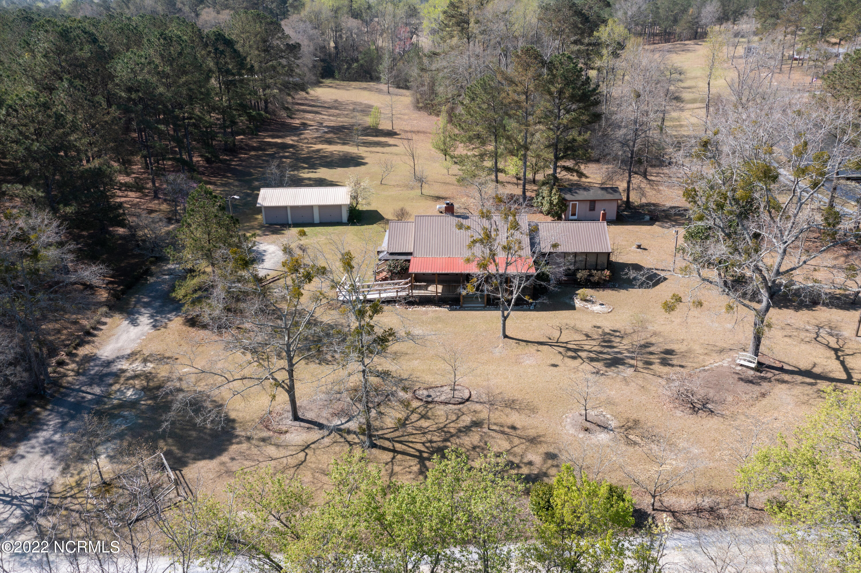 173 Poole Road Rockingham, NC 28379 - Photo 5 of 47 DJI_0545