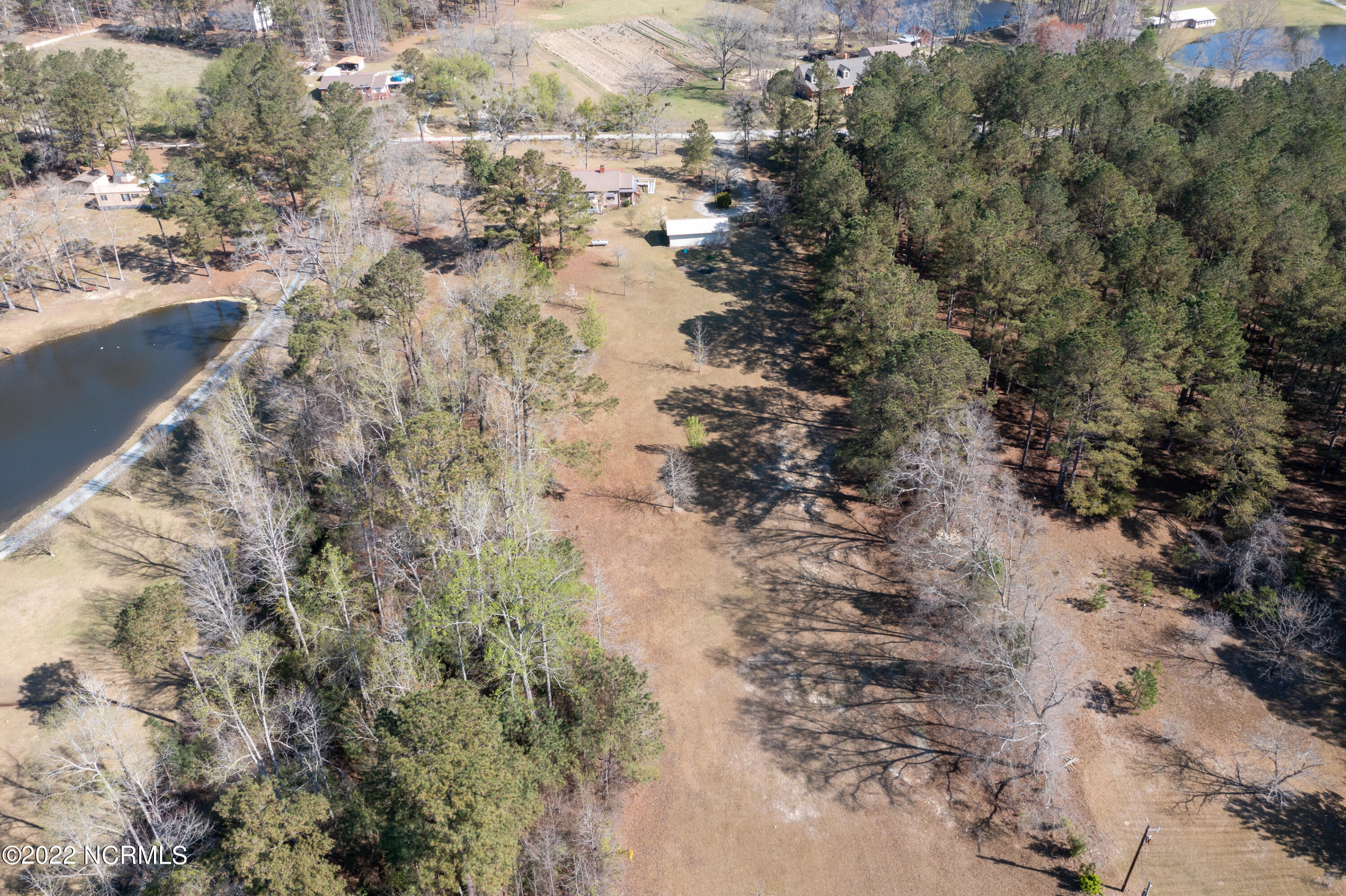 173 Poole Road Rockingham, NC 28379 - Photo 8 of 47 DJI_0550