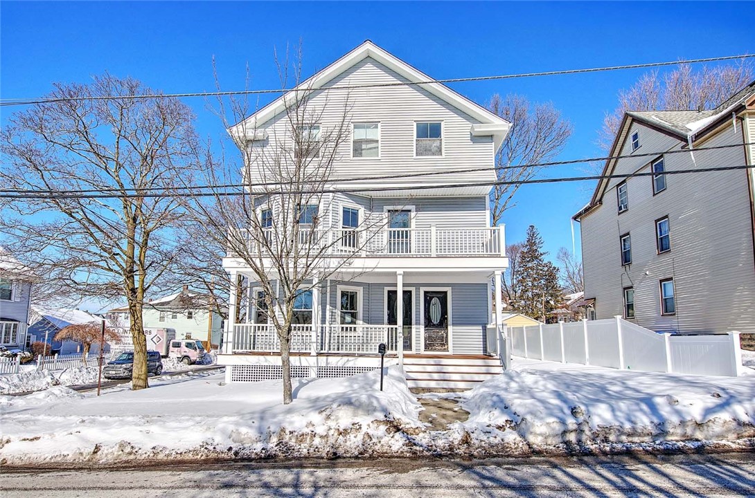 17 Pidge Avenue, Unit 2 Pawtucket, RI 02860 - Photo 2 of 20