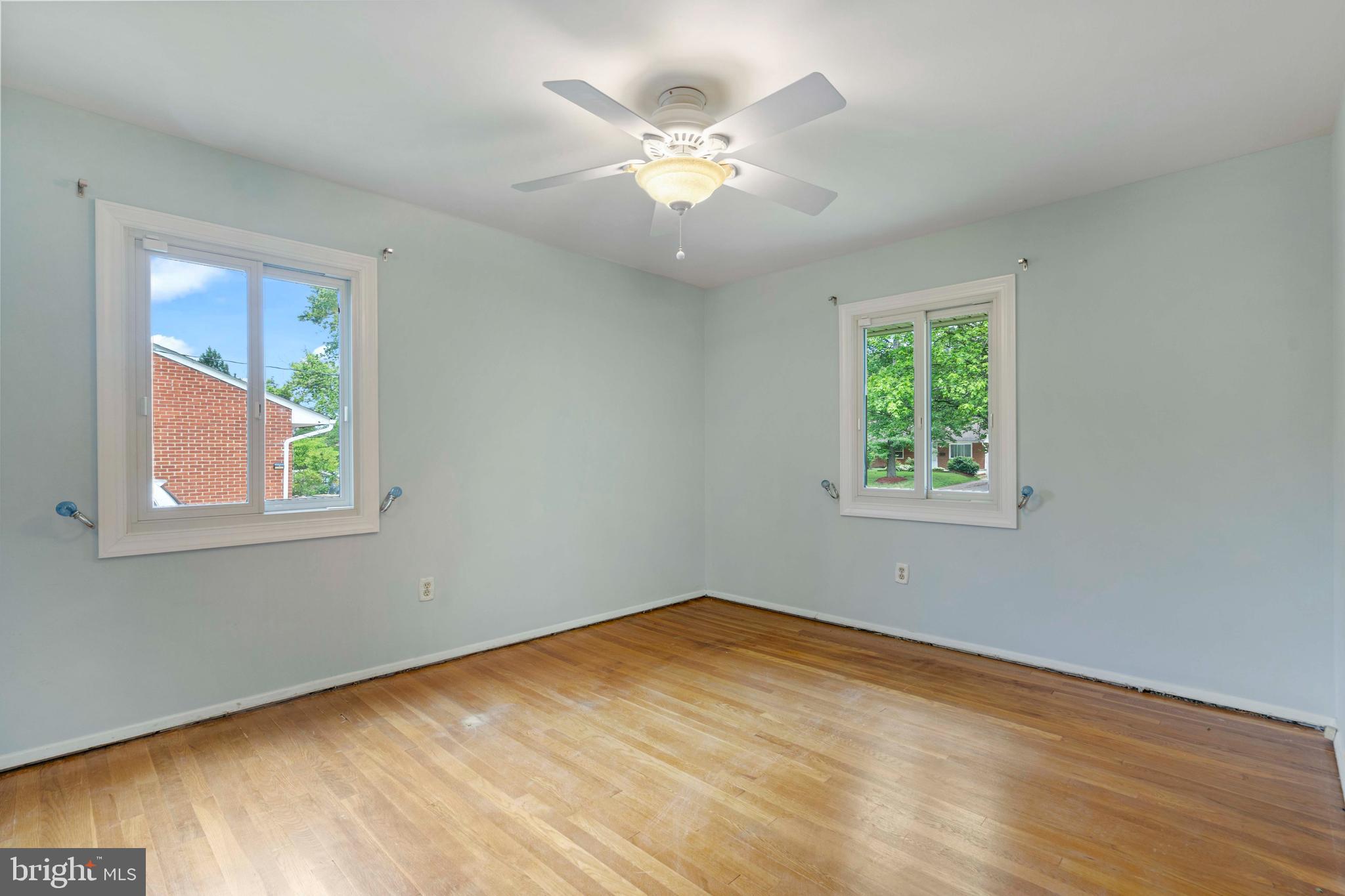 3916 Braddock Road Alexandria, VA 22312 - Photo 11 of 29 Primary Bedroom