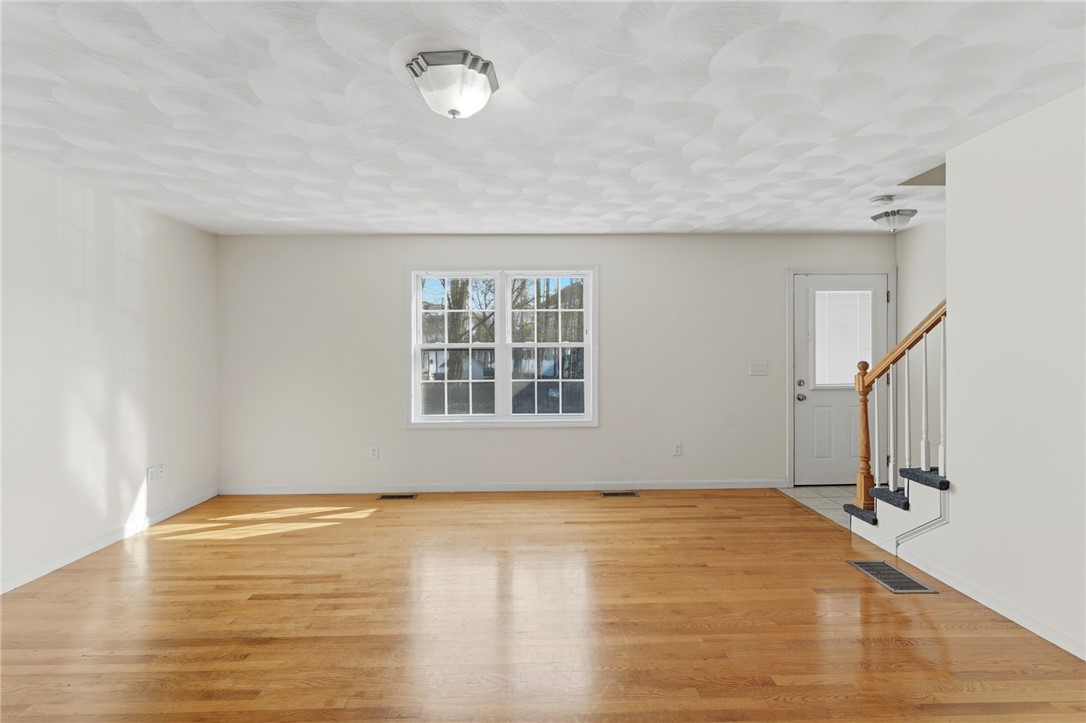 87 North Bend Street, Unit 8 Pawtucket, RI 02860 - Photo 7 of 30