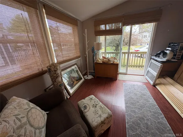 $140,000 | 525-159 Riverleigh Avenue, Unit 159, Riverhead, NY 11901