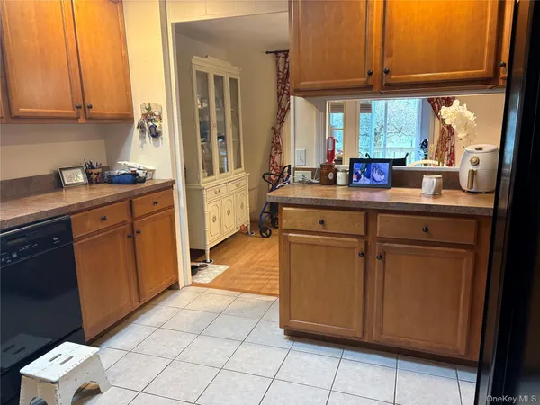 $140,000 | 525-159 Riverleigh Avenue, Unit 159, Riverhead, NY 11901