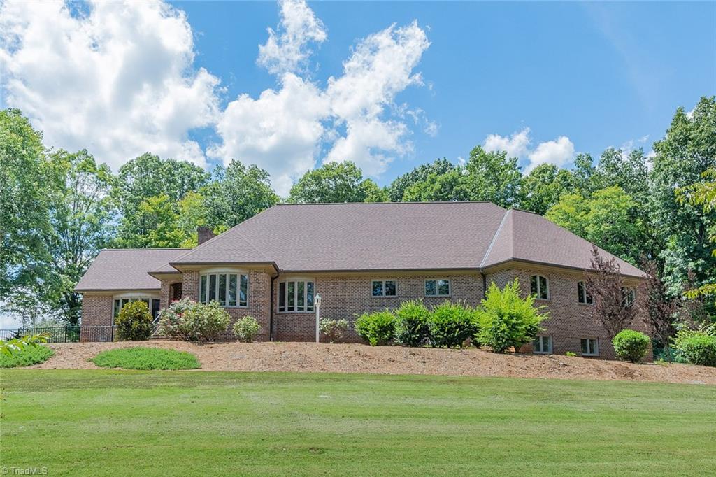 260 Burkhart Road Lexington, NC 27292 - Photo 3 of 48 Gallery Image 3