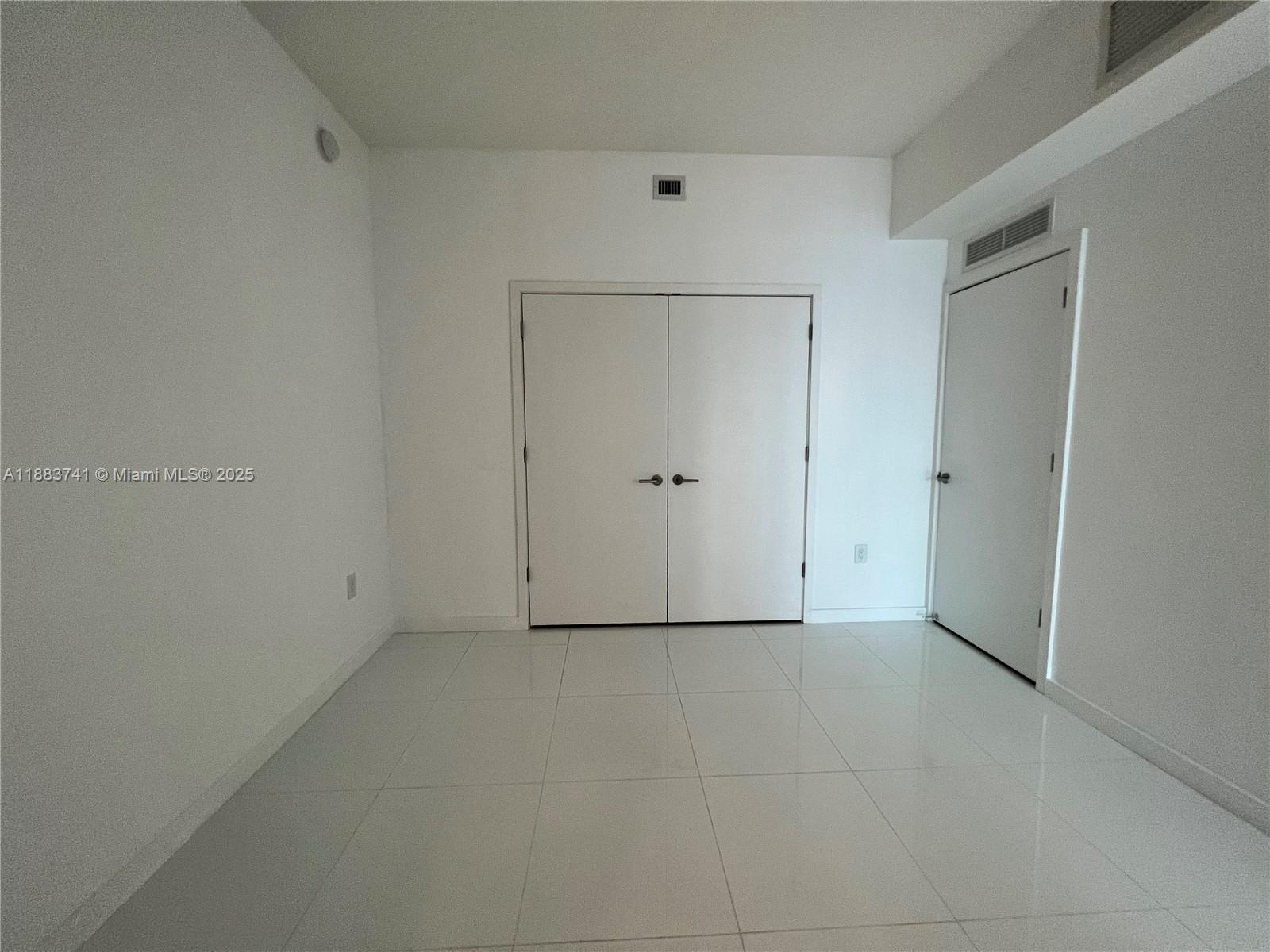 851 Northeast 1st Avenue, Unit 1208 Miami, FL 33132 - Photo 21 of 26 a view of an empty room