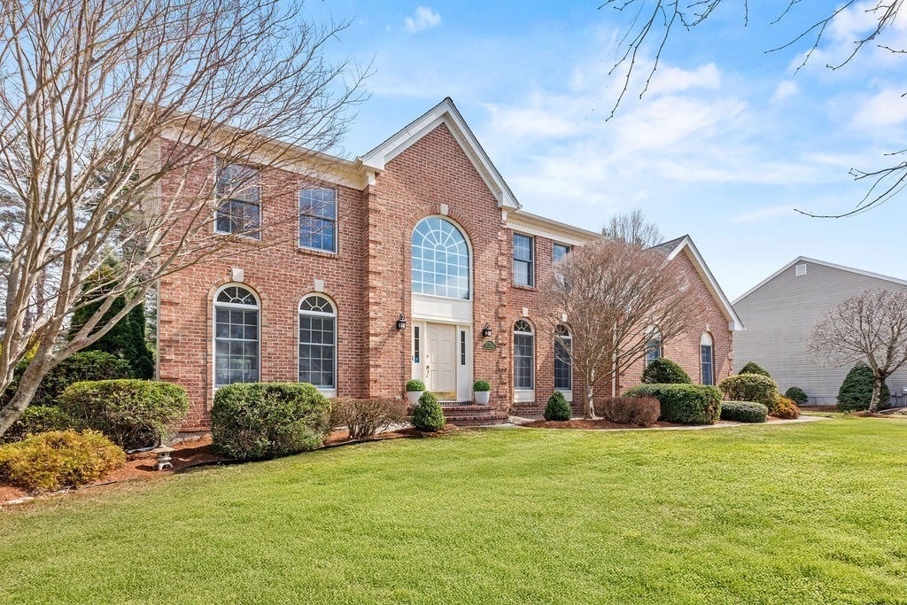 30 Hancock Road Franklin, MA 02038 - Photo 2 of 42