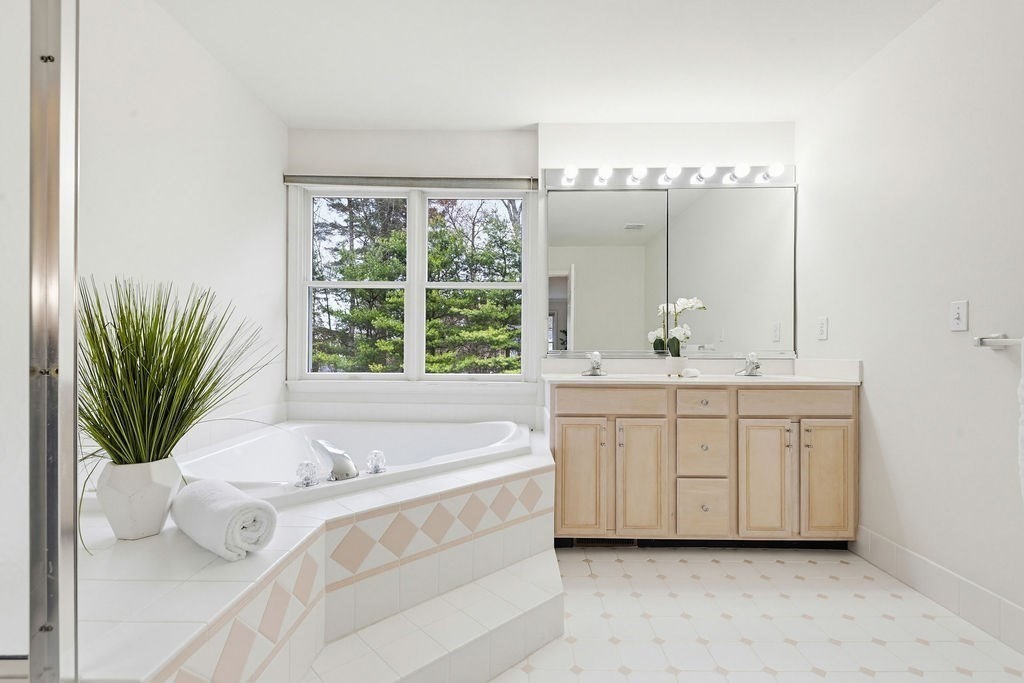 30 Hancock Road Franklin, MA 02038 - Photo 28 of 42