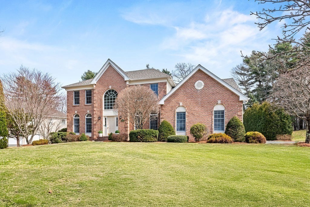 30 Hancock Road Franklin, MA 02038 - Photo 3 of 42