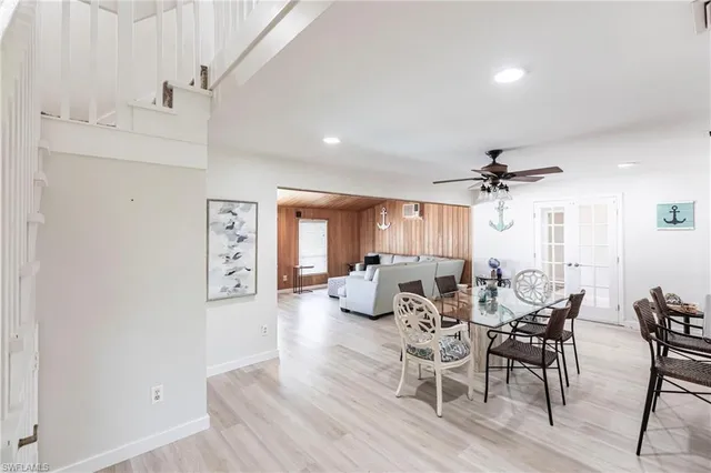 a view of a livingroom and dining room