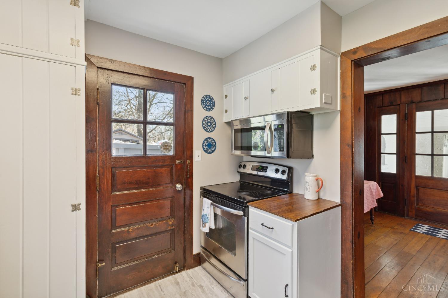 293 Bonham Road Cincinnati, OH 45215 - Photo 11 of 35 Gallery Image 11