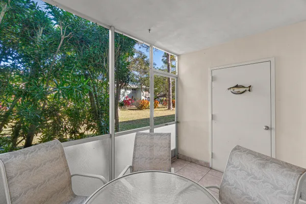 $97,000 | 2700 Southwest 22nd Avenue, Unit 1407, Delray Beach, FL 33445