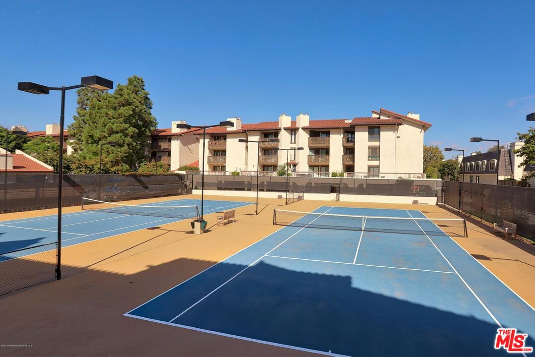 8512 Tuscany Avenue, Unit 207 Playa del Rey, CA 90293 - Photo 30 of 35