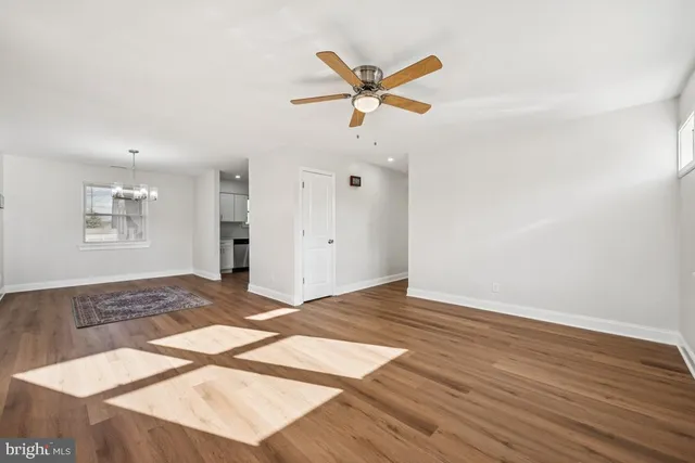 $268,692 | 112 Elmtowne Boulevard, Hammonton, NJ 08037