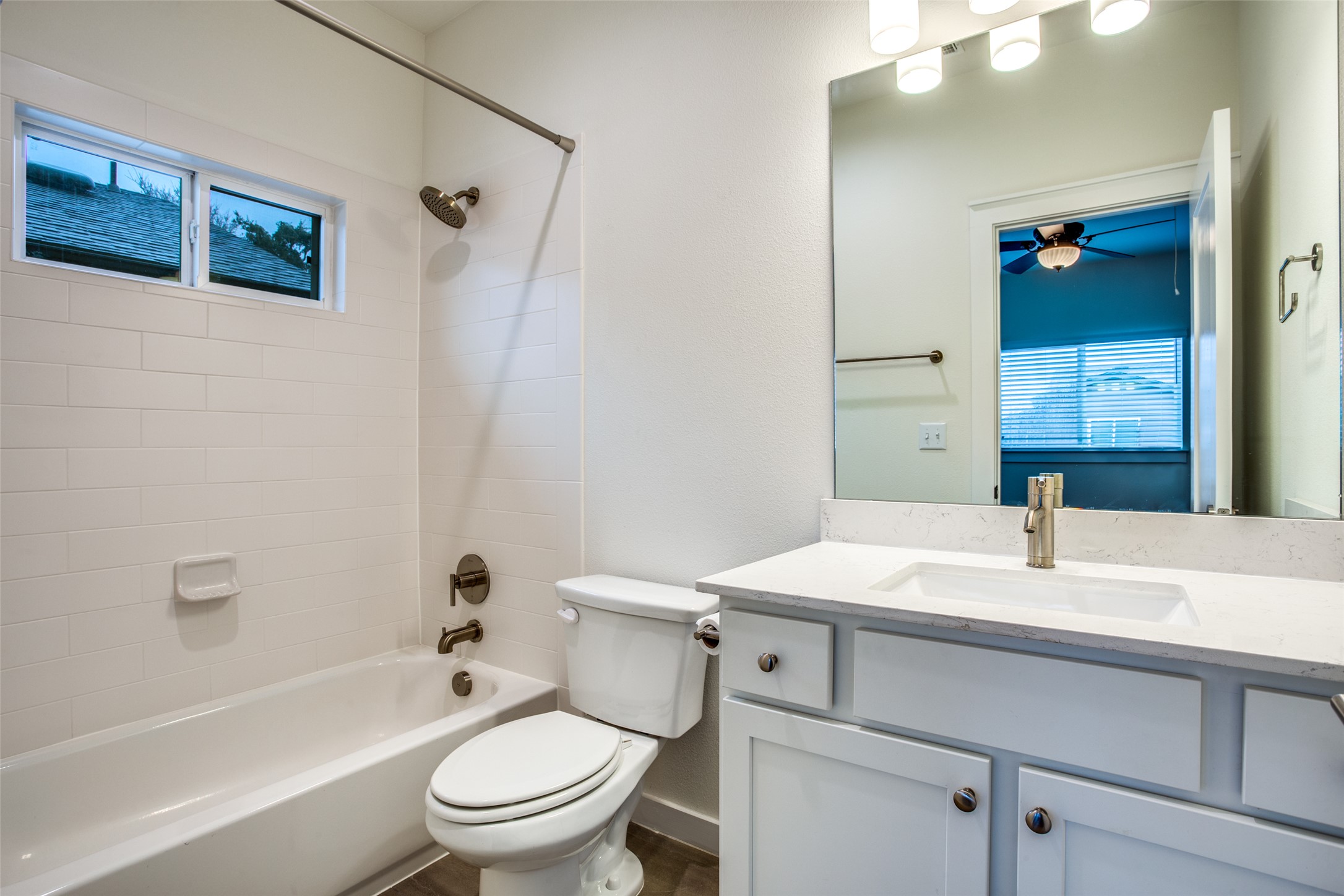 6800 Menchaca Road, Unit 17 Austin, TX 78745 - Photo 19 of 24