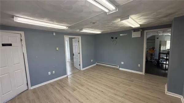 $2,000 | 108 Phenix Avenue, Unit 2, Cranston, RI 02920