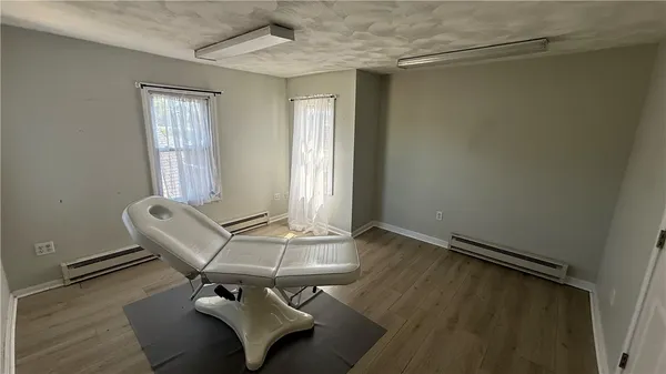 $2,000 | 108 Phenix Avenue, Unit 2, Cranston, RI 02920