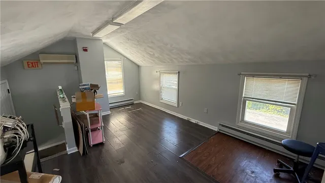 $2,000 | 108 Phenix Avenue, Unit 2, Cranston, RI 02920