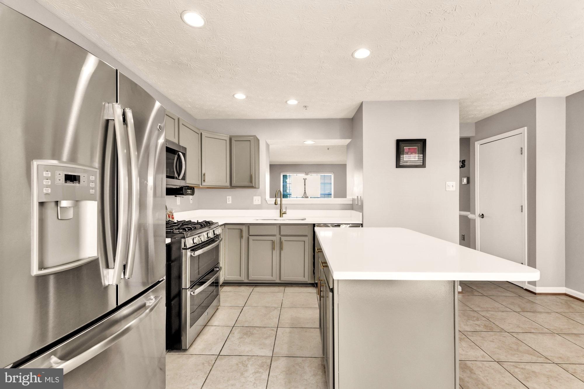 7612 Gladstone Road Baltimore, MD 21244 - Photo 9 of 25 Gallery Image 9