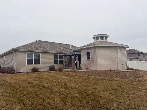 $359,900 | 1840 Yorktown Drive, Bourbonnais, IL 60914