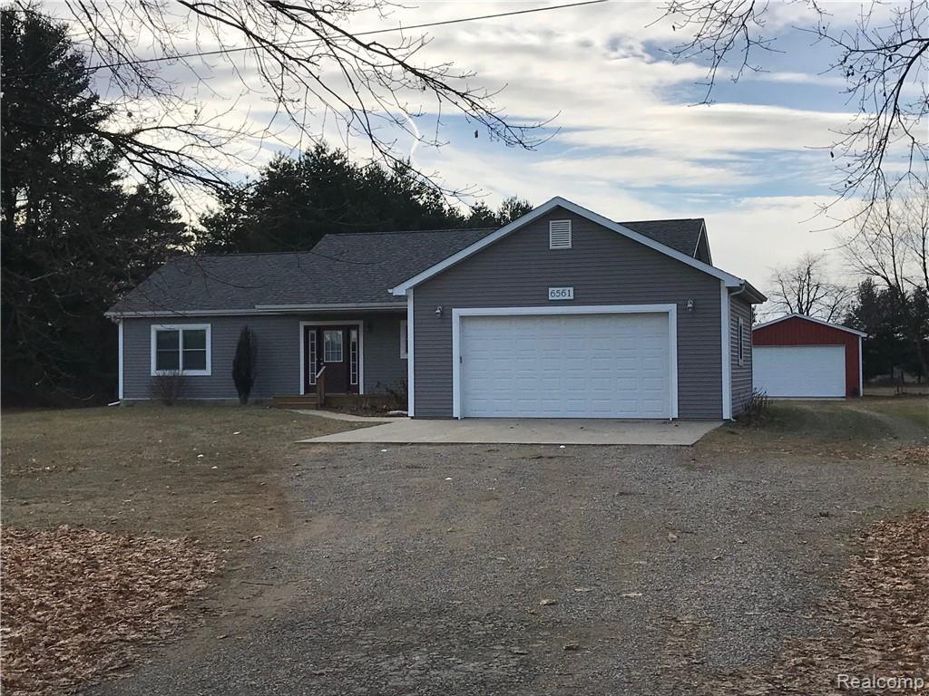 6561 Jefferson Road North Branch, MI 48461 - Photo 2 of 15