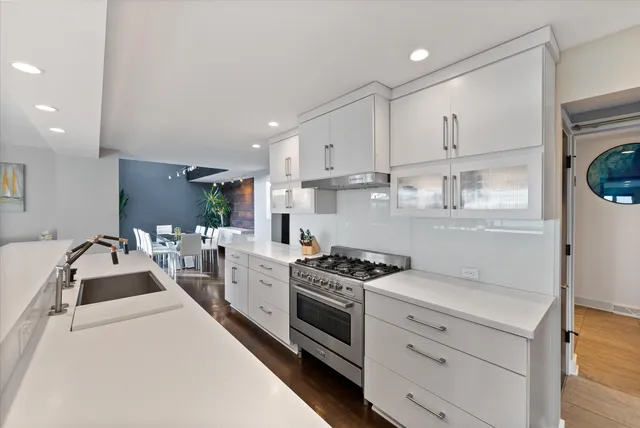 $1,380,000 | 2533 Lakeshore Drive, Sheboygan, WI 53081