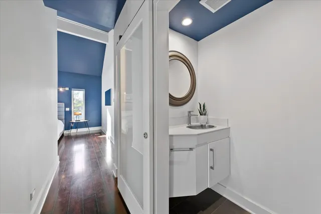 $1,380,000 | 2533 Lakeshore Drive, Sheboygan, WI 53081