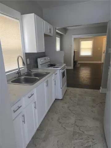 $115,000 | 4018 Flora Avenue, Kansas City, MO 64110