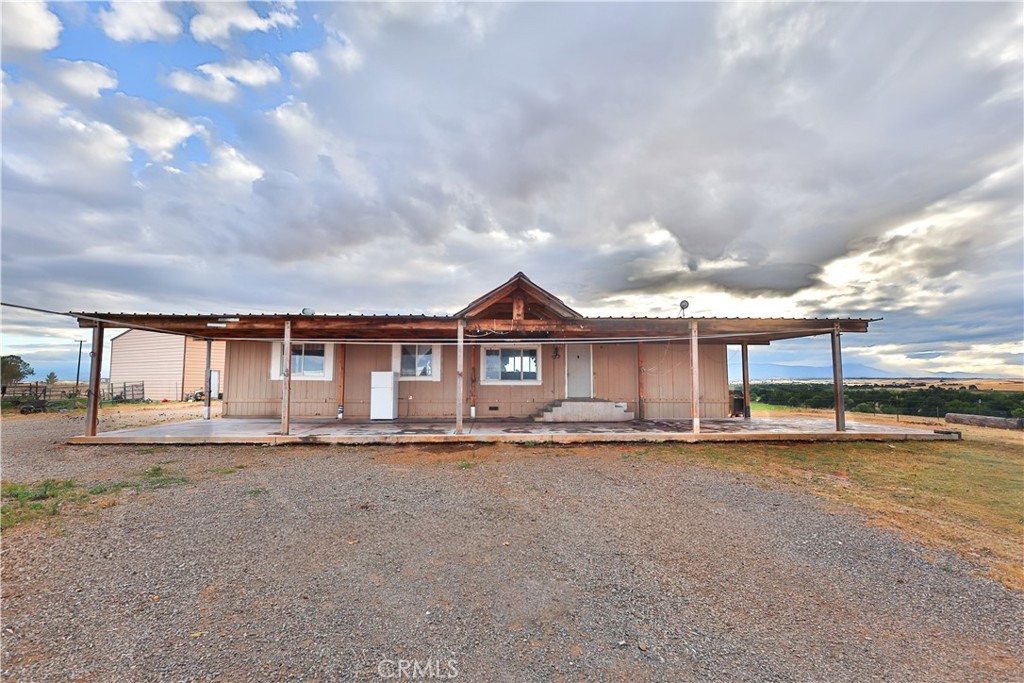 5180 Huggins Road Corning, CA 96021 - Photo 1 of 30