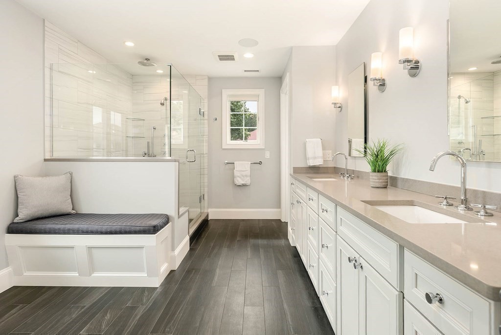 240 Wiswall Road Newton, MA 02459 - Photo 19 of 36