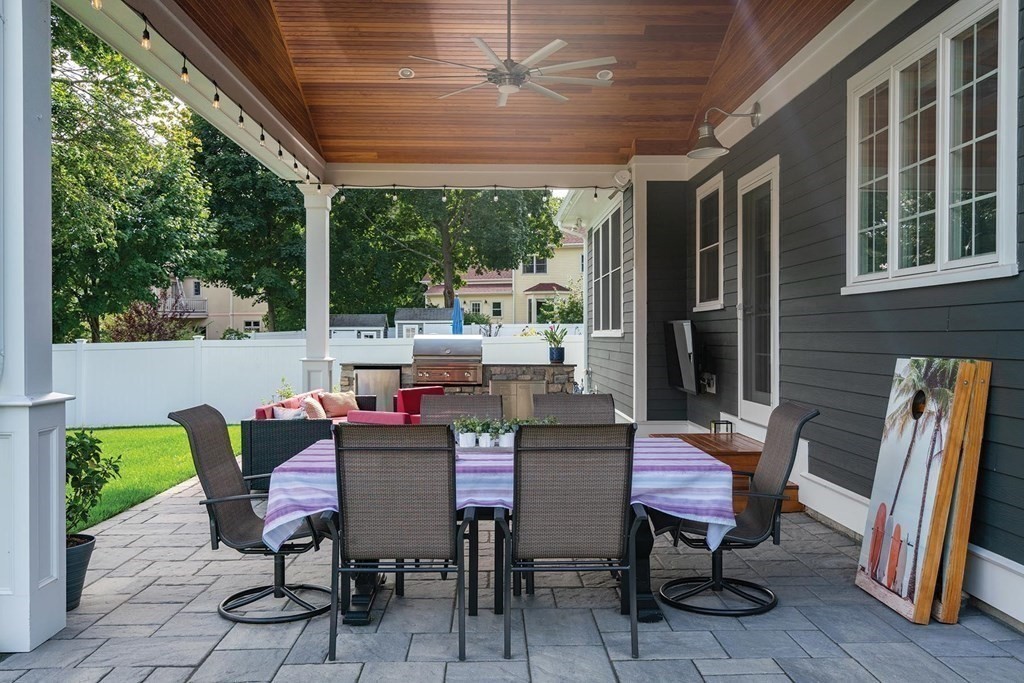 240 Wiswall Road Newton, MA 02459 - Photo 31 of 36
