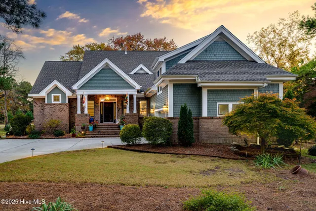 $689,000 | 112 Cedar Court, Wallace, NC 28466