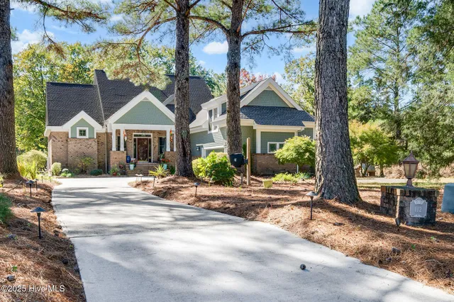 $689,000 | 112 Cedar Court, Wallace, NC 28466